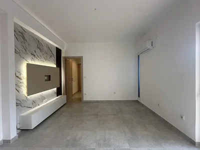 Хол