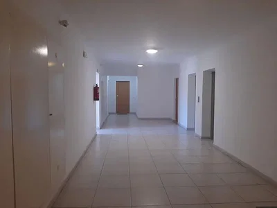 Хол