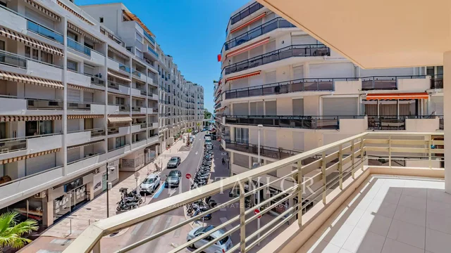 غرفة معيشة