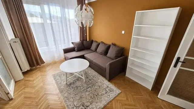 Хол