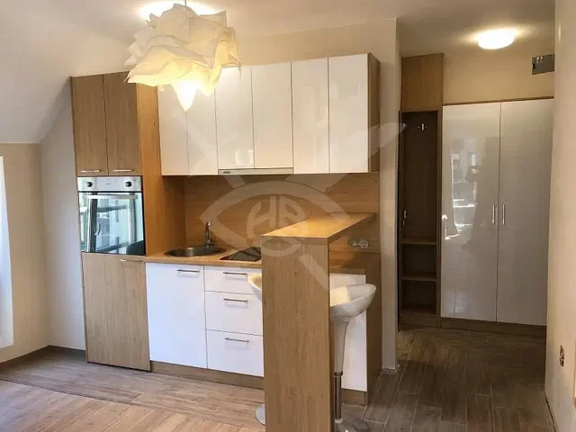 Хол