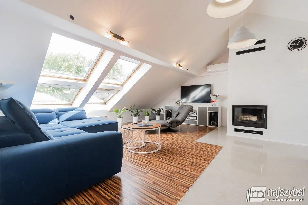 أخرى