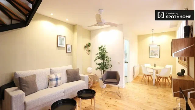 غرفة معيشة