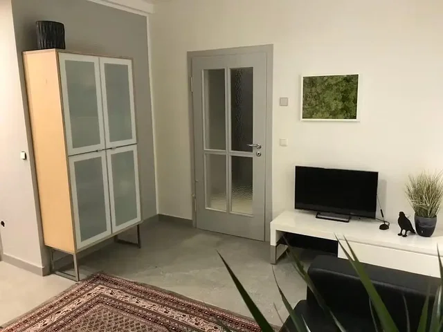 Хол