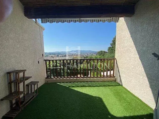 Oturma odası