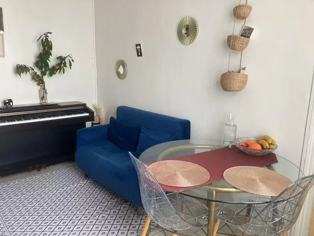 Salon