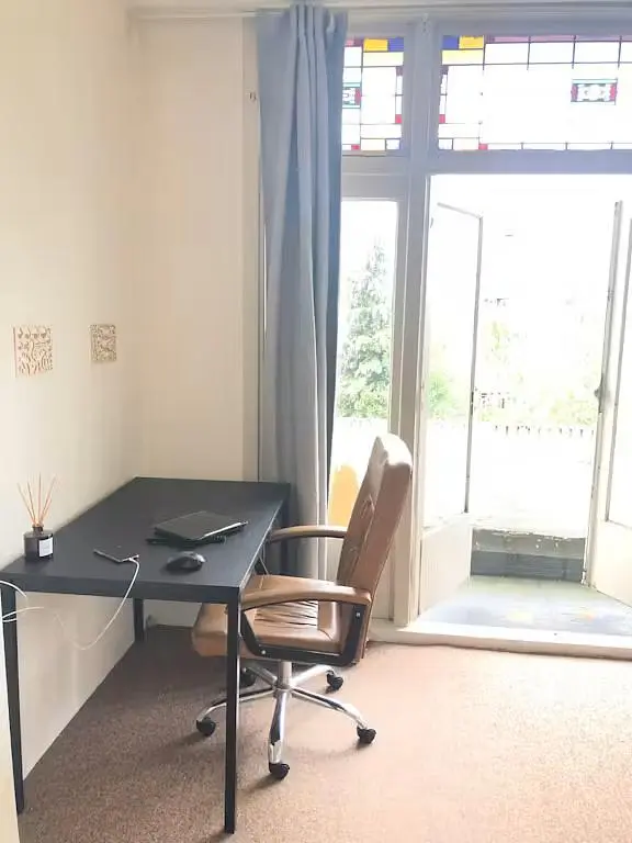 Salon