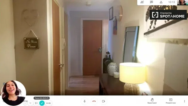 Хол