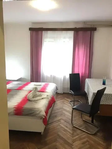 Хол