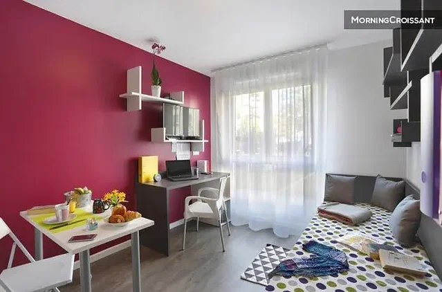 Хол