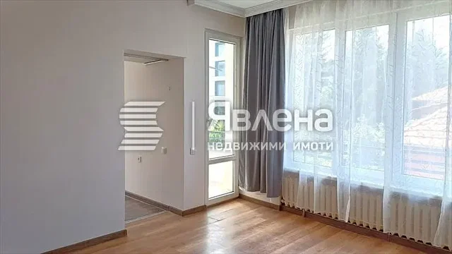 Хол