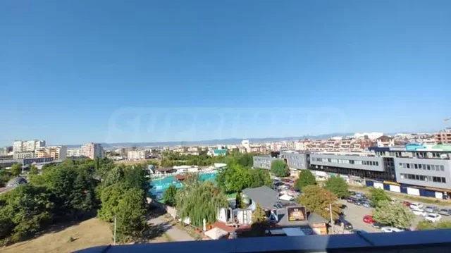 Хол