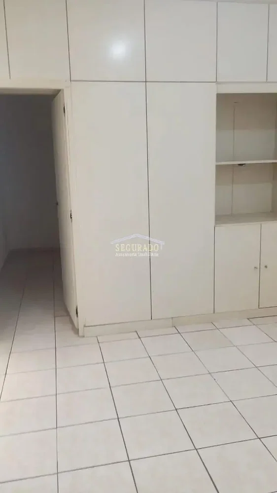 أخرى