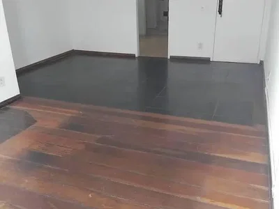 أخرى