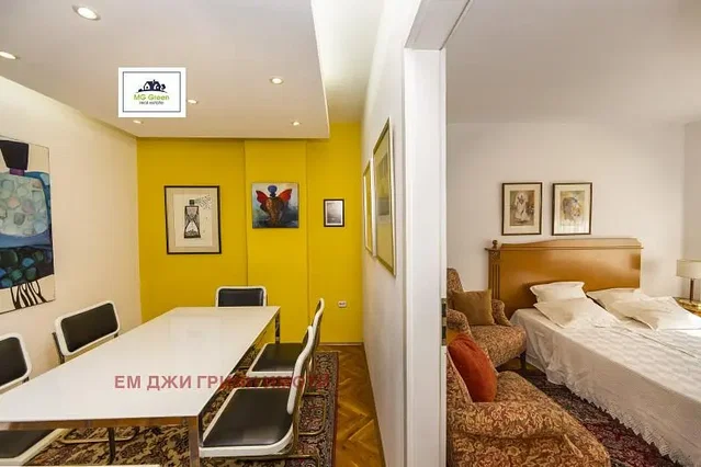 Σαλόνι