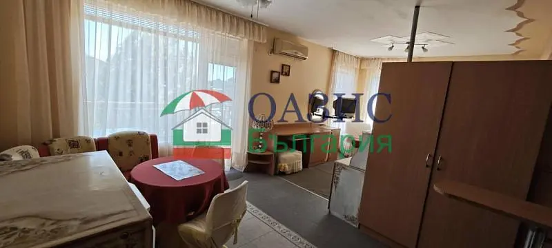 Хол