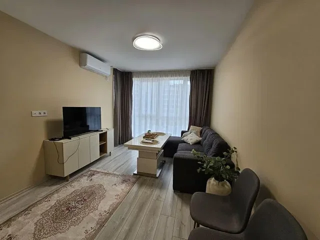 Хол