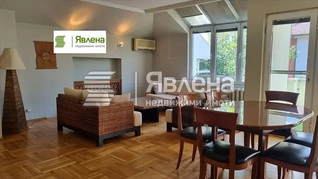 Хол