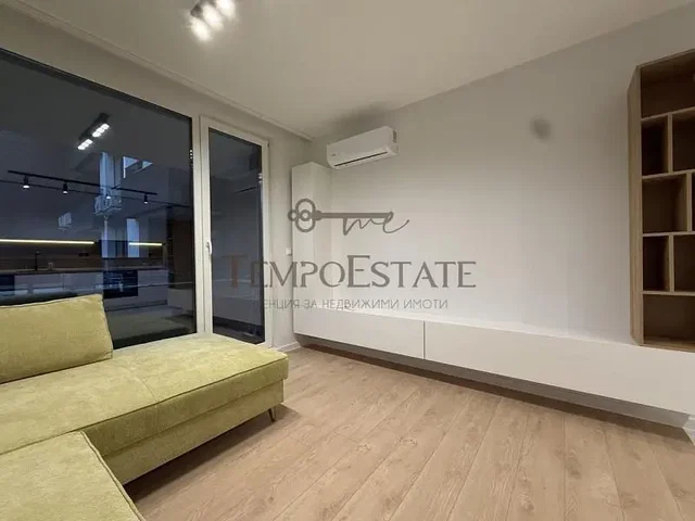 Хол