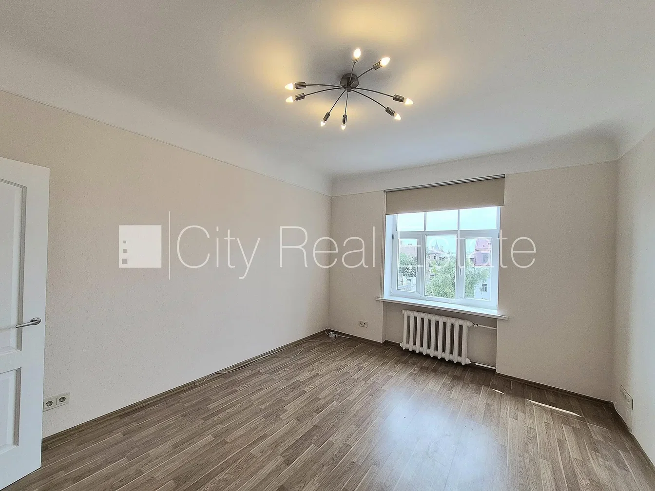 أخرى