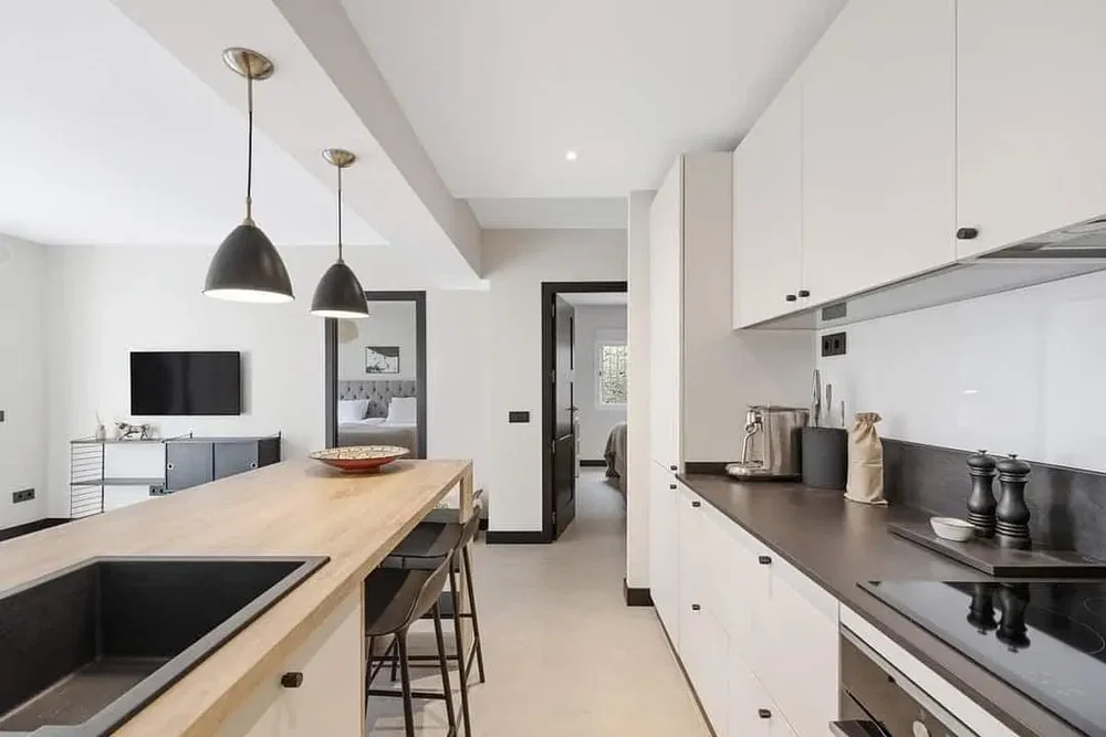 Хол