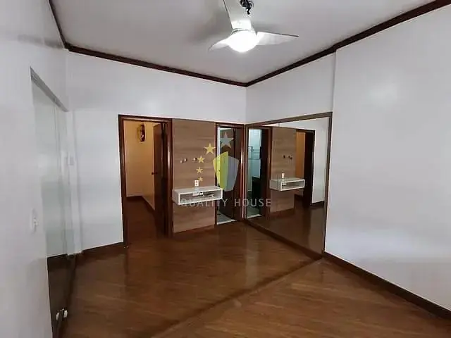 أخرى