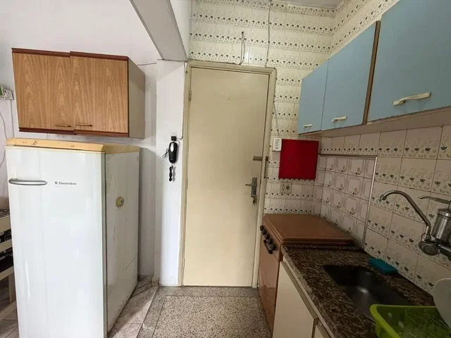 أخرى