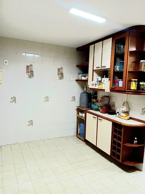 أخرى