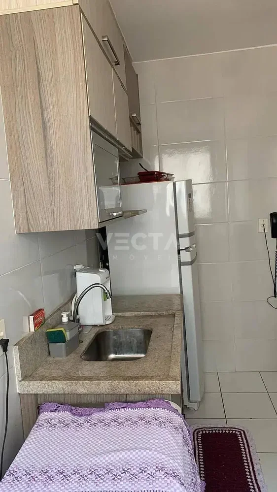 أخرى