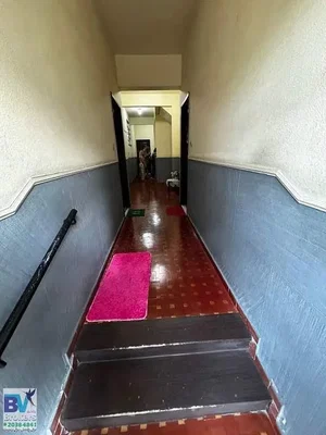 أخرى