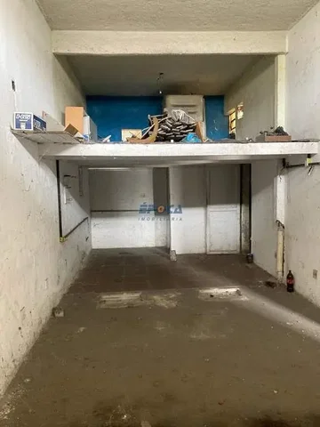 أخرى