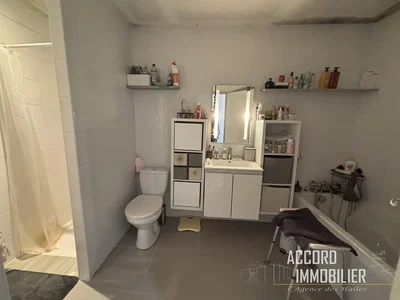 Хол