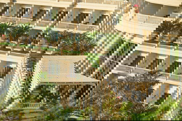 Aντίκτυπο του αυξανόμενου αριθμού εταιρειών τεχνολογίας και χρηματοοικονομικής τεχνολογίας στην αγορά ακινήτων στην Κύπρο και την επίδραση στον τοπικό πληθυσμό