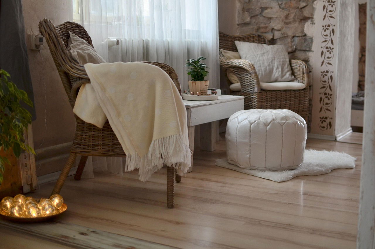 Skandinávské lidové přikrývky Hygge letos na podzim prohřejí váš byt